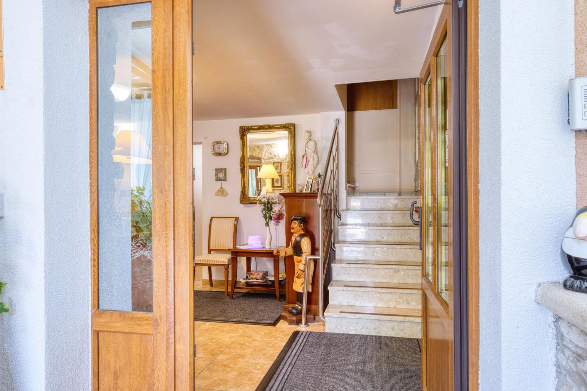 Boutique Hotel Santa Maria Novigrad Istria 外观 照片